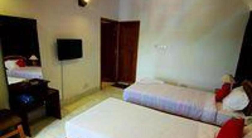 ทรอปิคัล เดซีย์ Hotel ธากา ภายนอก รูปภาพ