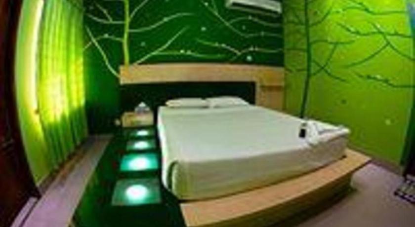 ทรอปิคัล เดซีย์ Hotel ธากา ภายนอก รูปภาพ